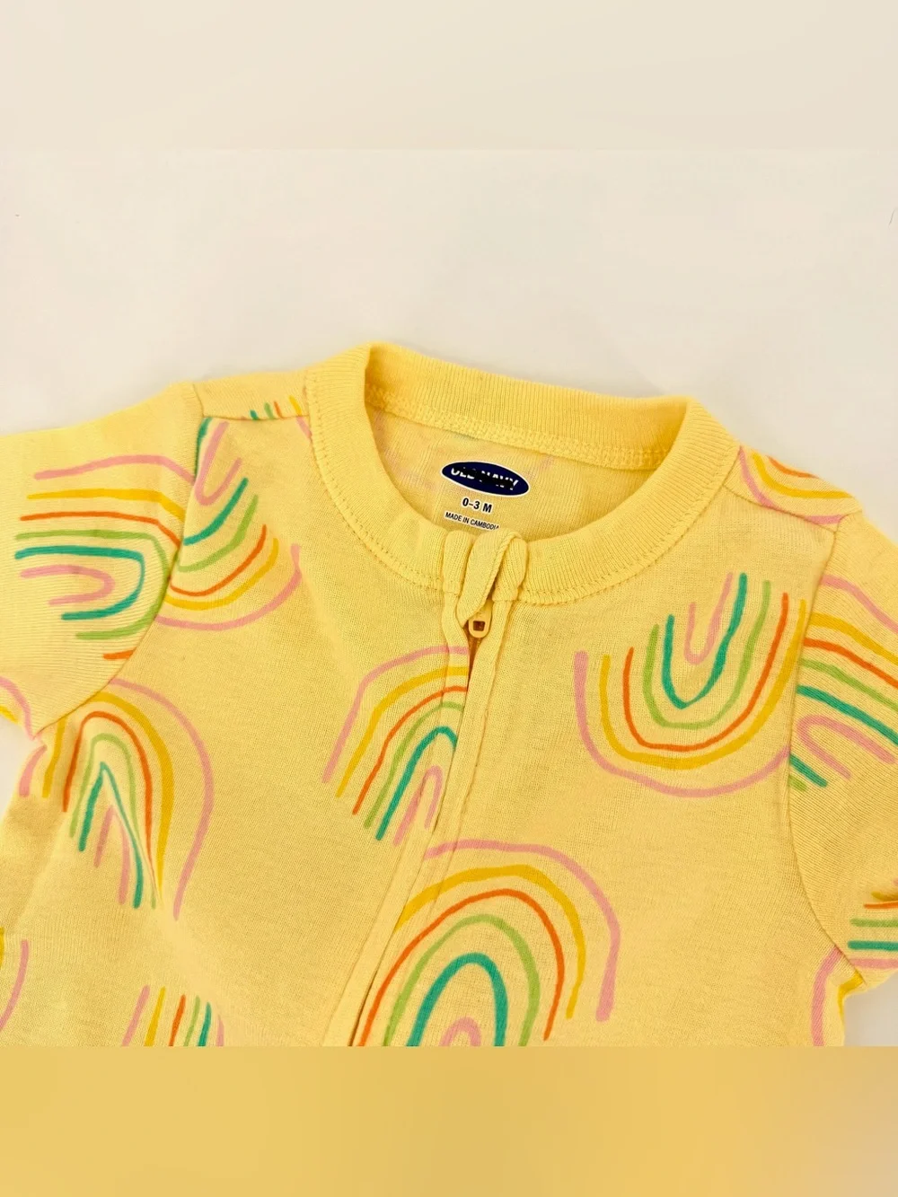 Old Navy Baby 0-3M Footed Pajamas 3 Pack Rainbow Tie Dye Sleepers